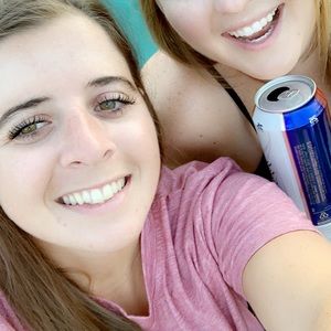 Meet your Posher, Mckenzie